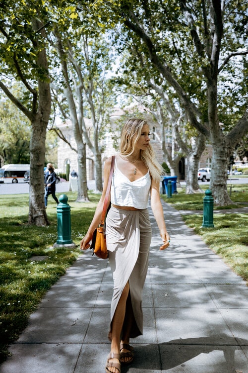 Perfect 2 Week Road Trip Itinerary for the California Coast Sonoma Town Square